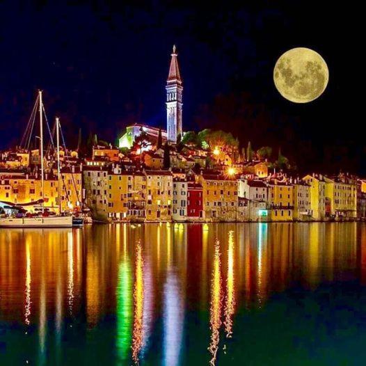 Apartments Mary & Free Parking Rovinj Exterior foto