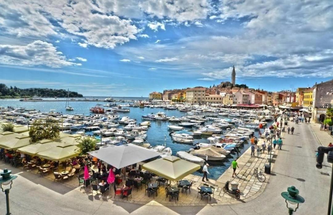 Apartments Mary & Free Parking Rovinj Quarto foto