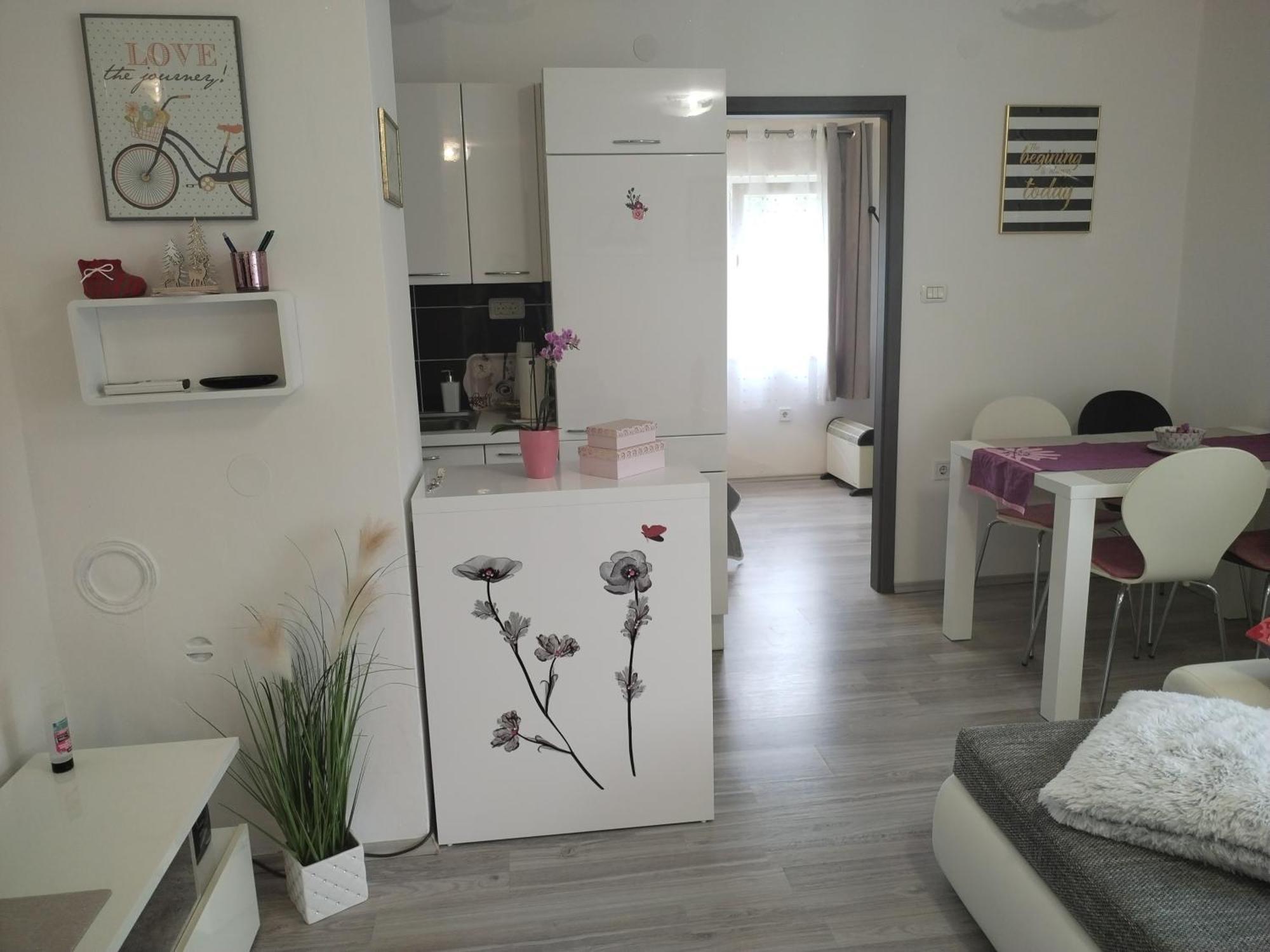 Apartments Mary & Free Parking Rovinj Quarto foto